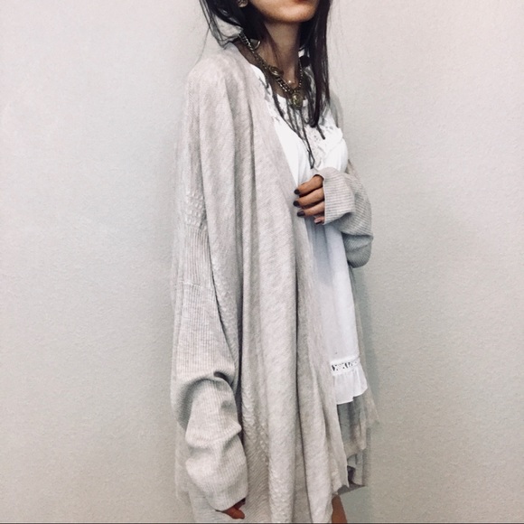 Brand new baggy thin knit cardigan - Picture 6 of 8